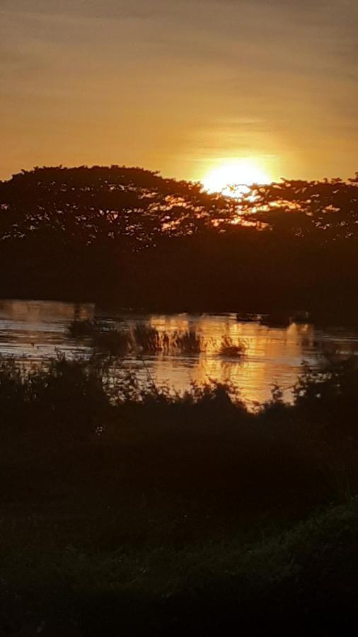 Sompong Sunset View Guest House Ban Dondét Buitenkant foto