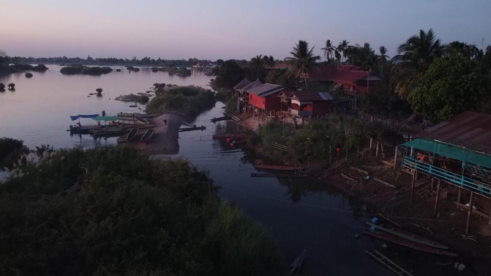 Sompong Sunset View Guest House Ban Dondét Buitenkant foto